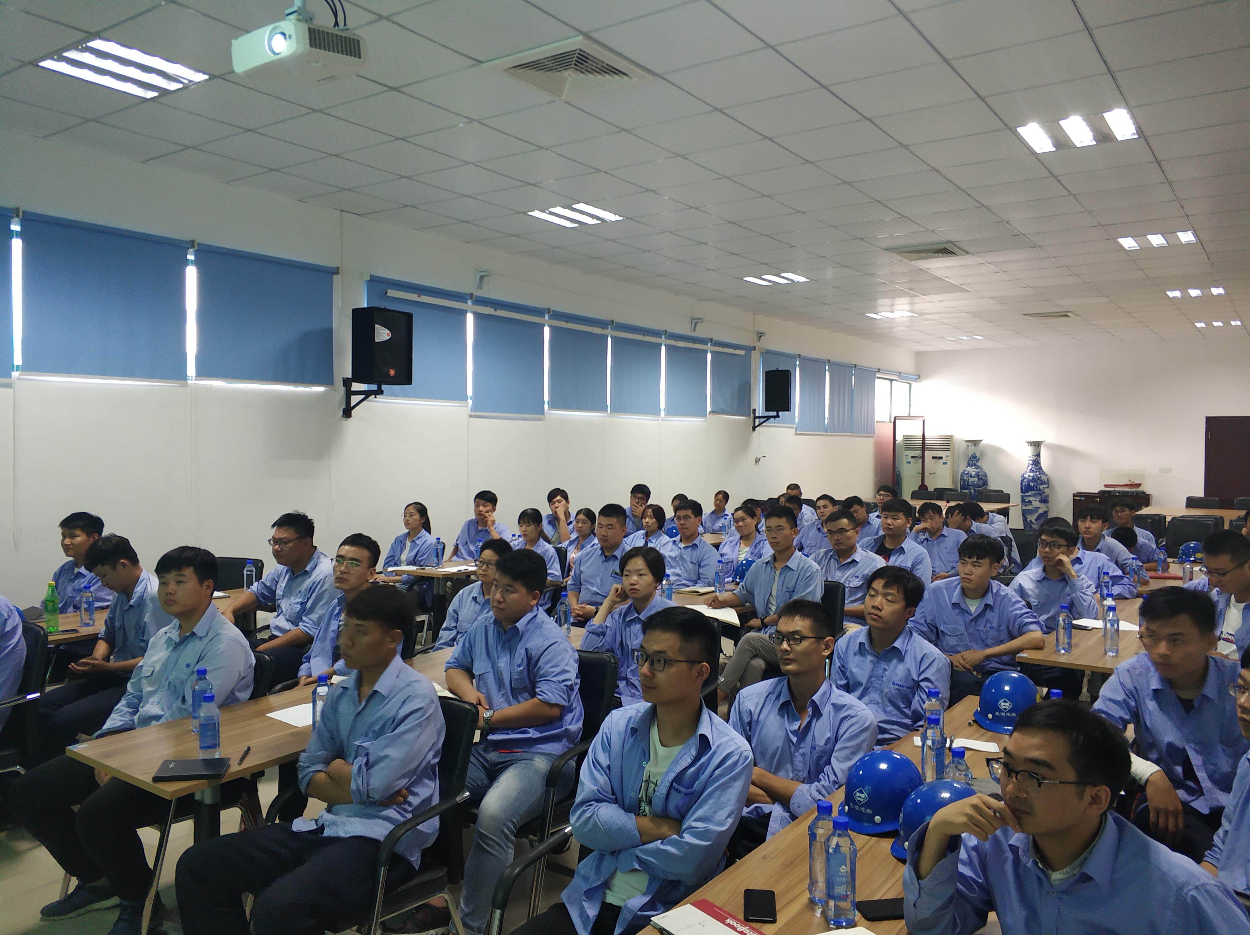 第51頁(yè)_新聞中心_蕪湖造船廠有限公司