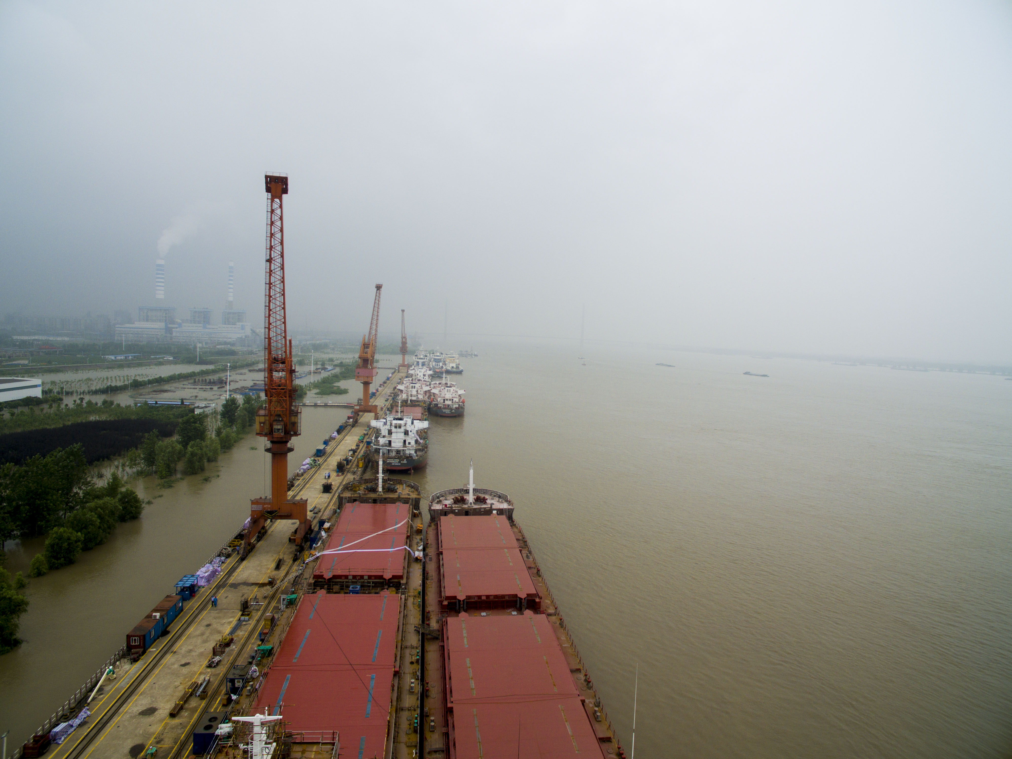 第42頁_公司動態(tài)_新聞中心_蕪湖造船廠有限公司