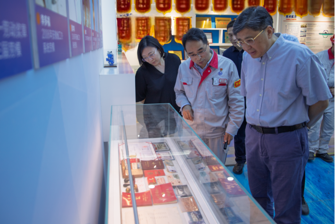 第8頁_新聞中心_蕪湖造船廠有限公司